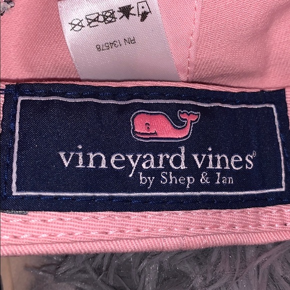Vineyard Vines Unisex Pink Whale Baseball Hat - Picture 3 of 4